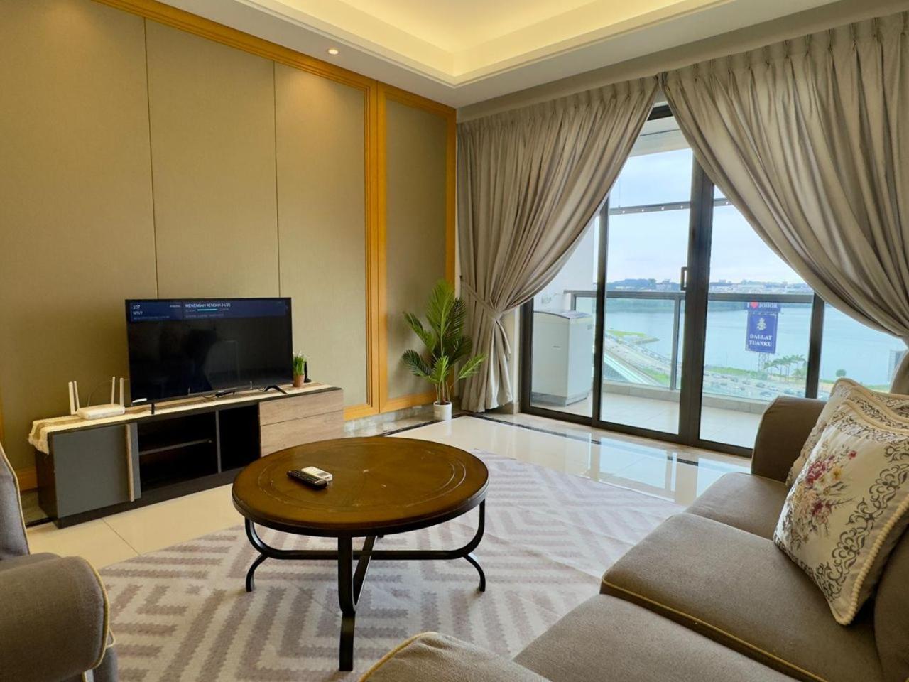 ג'והור בהרו Jb City Ciq-R&F Shopping Mall Apartment מראה חיצוני תמונה