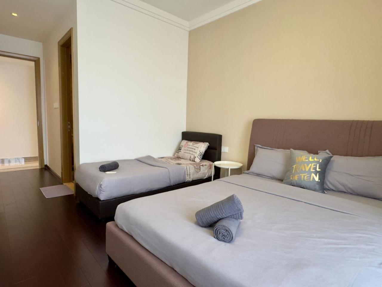 ג'והור בהרו Jb City Ciq-R&F Shopping Mall Apartment מראה חיצוני תמונה